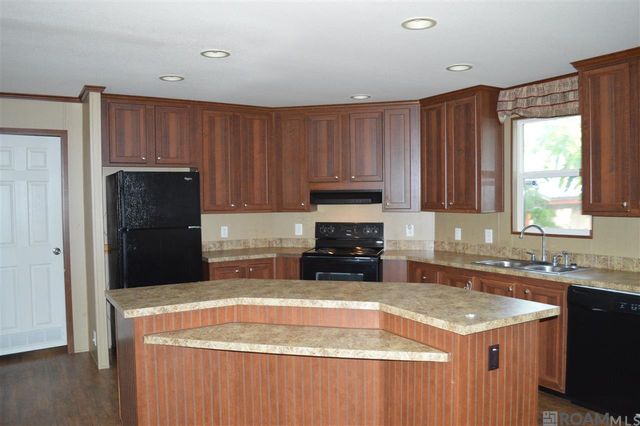 17139 La Hwy 44, Prairieville, LA 70769