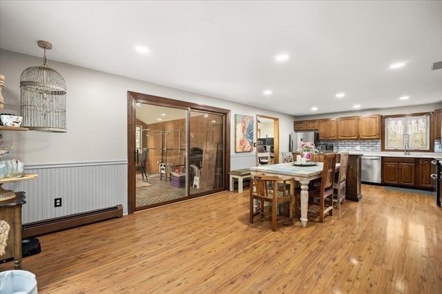70-R Milk St, Blackstone, MA 01504