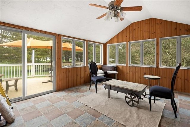 70-R Milk St, Blackstone, MA 01504