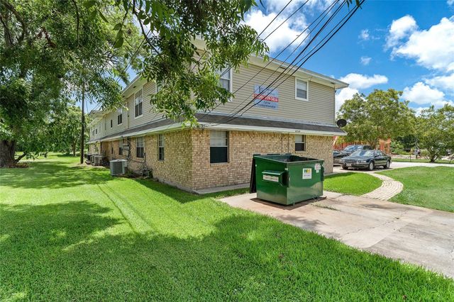2729 Main Street 3, La Marque, TX 77568
