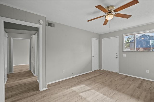 2729 Main Street 3, La Marque, TX 77568