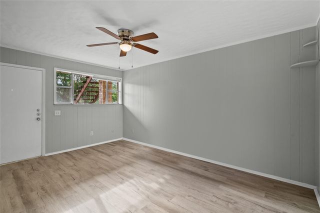 2729 Main Street 3, La Marque, TX 77568