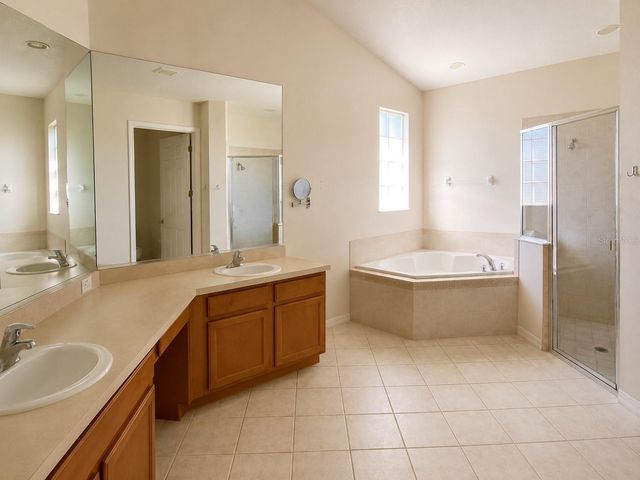 1460 EQUINOX CIRCLE, Sanford, FL 32771