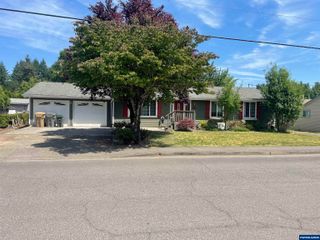 1737 12Th Av, Sweet Home, OR 97386