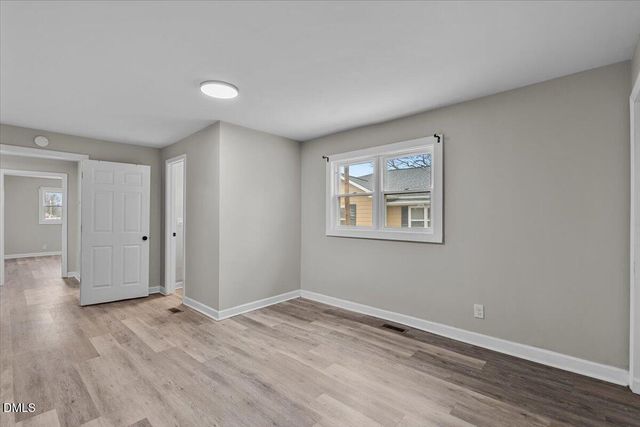 605 Apple Street, Burlington, NC 27217