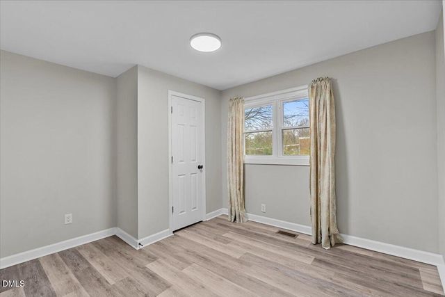 605 Apple Street, Burlington, NC 27217