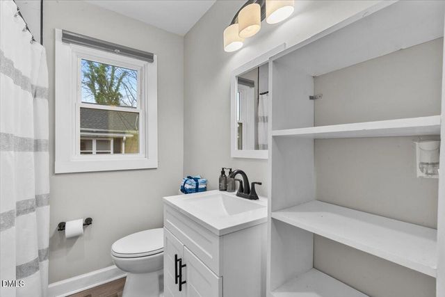 605 Apple Street, Burlington, NC 27217