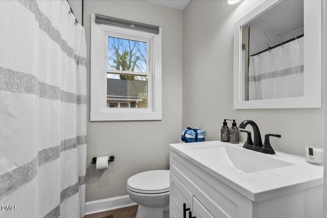 605 Apple Street, Burlington, NC 27217