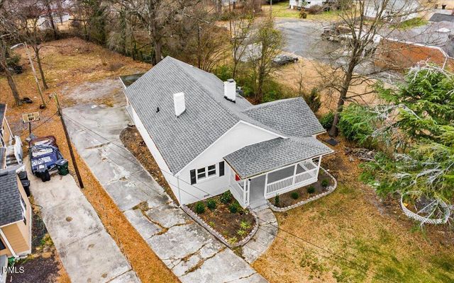 605 Apple Street, Burlington, NC 27217