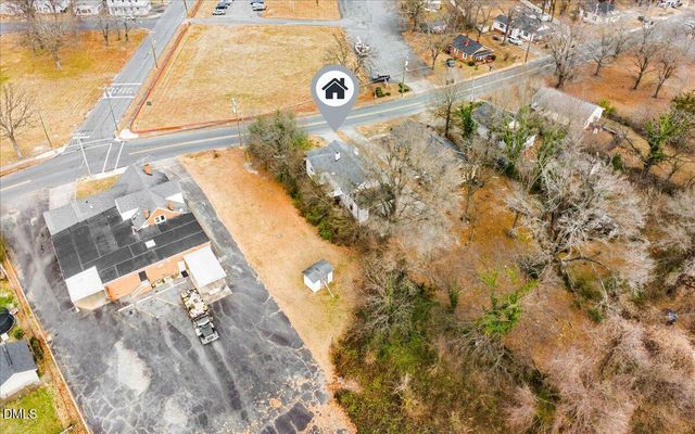 605 Apple Street, Burlington, NC 27217