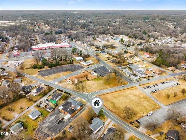 605 Apple Street, Burlington, NC 27217