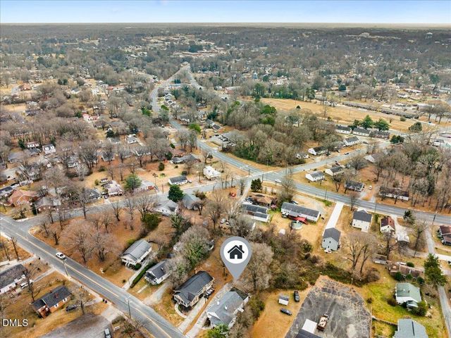 605 Apple Street, Burlington, NC 27217