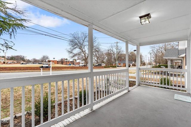 605 Apple Street, Burlington, NC 27217