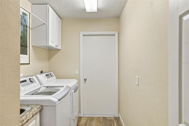 1225 OAK TREE LANE, Nokomis, FL 34275