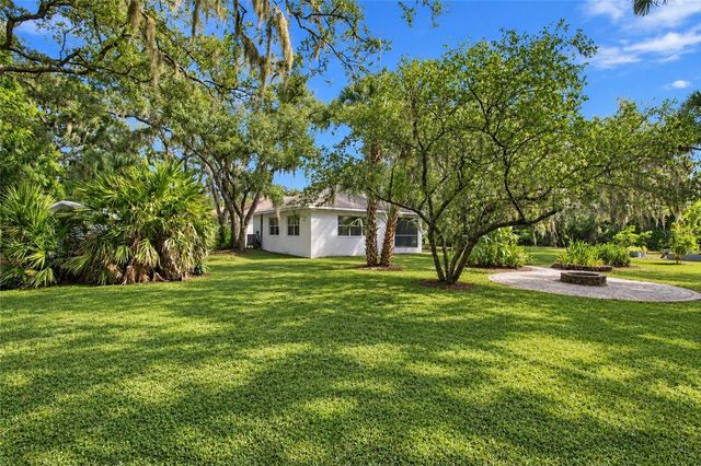 1225 OAK TREE LANE, Nokomis, FL 34275