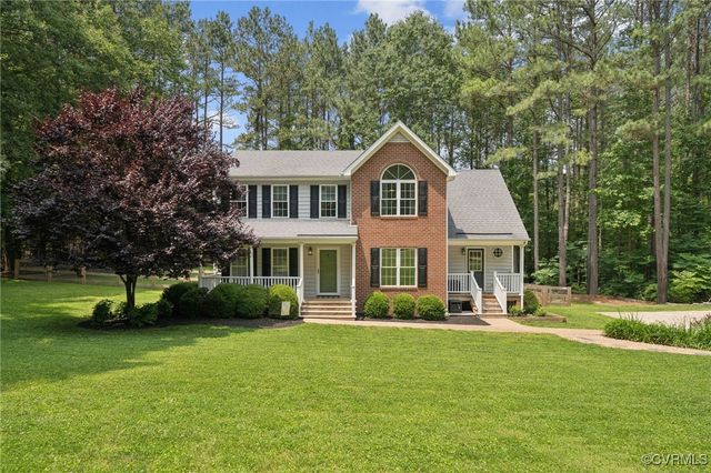 2554 Walkers Ridge Ter, Powhatan, VA 23139