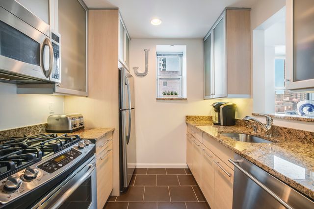 2279 3rd Ave Apt 4A, New York City, NY 10035
