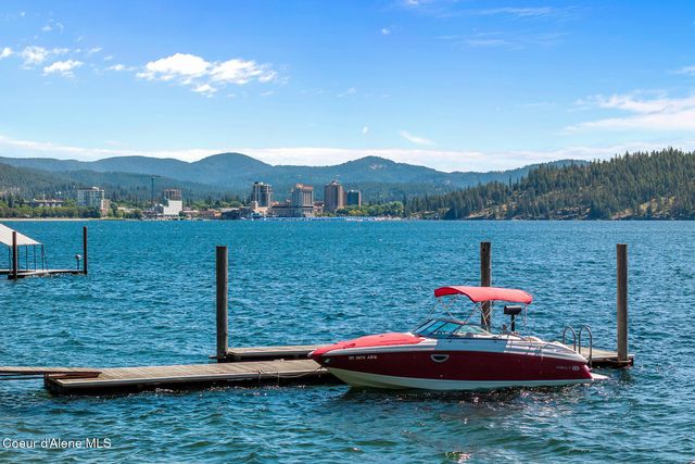 8245 W Coeur D Alene Lake SHR, Coeur D'alene, ID 83814
