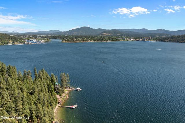 8245 W Coeur D Alene Lake SHR, Coeur D'alene, ID 83814