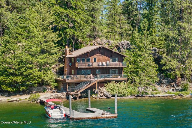 8245 W Coeur D Alene Lake SHR, Coeur D'alene, ID 83814