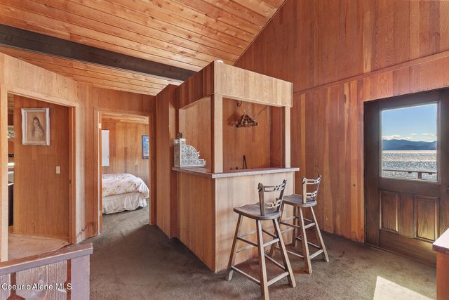 8245 W Coeur D Alene Lake SHR, Coeur D'alene, ID 83814