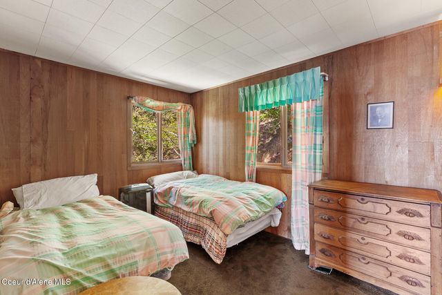 8245 W Coeur D Alene Lake SHR, Coeur D'alene, ID 83814