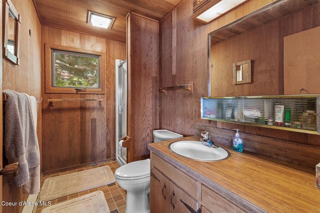8245 W Coeur D Alene Lake SHR, Coeur D'alene, ID 83814