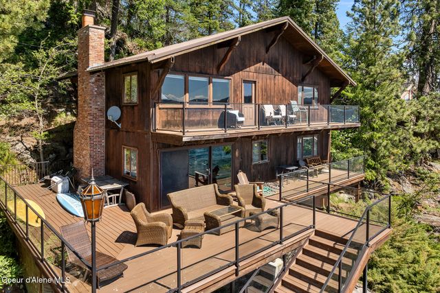 8245 W Coeur D Alene Lake SHR, Coeur D'alene, ID 83814