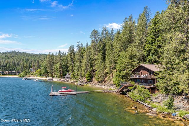 8245 W Coeur D Alene Lake SHR, Coeur D'alene, ID 83814