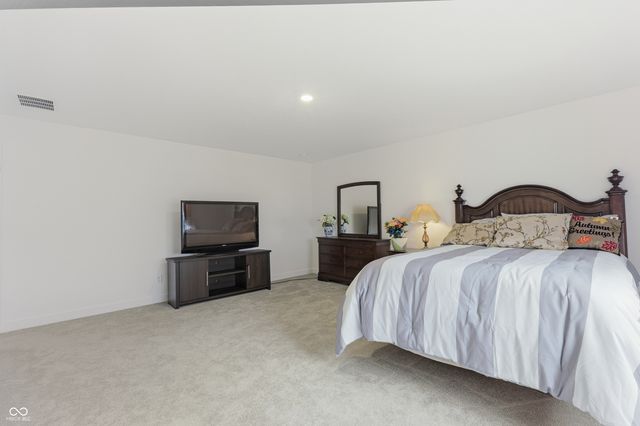 7658 Hillway Drive, Indianapolis, IN 46113
