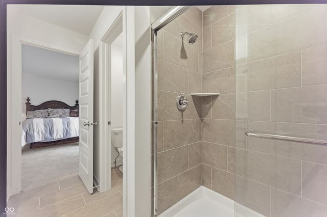 7658 Hillway Drive, Indianapolis, IN 46113