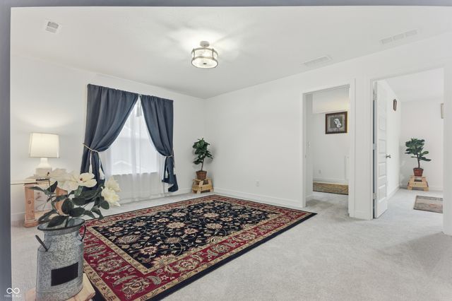7658 Hillway Drive, Indianapolis, IN 46113
