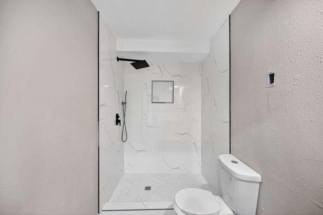 6835 Laughlin Drive, Missouri City, TX 77489