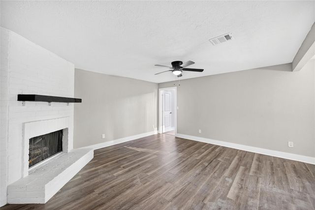 6835 Laughlin Drive, Missouri City, TX 77489