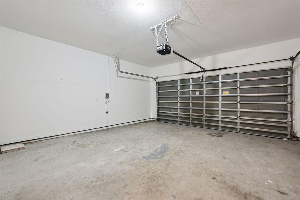 Image 27 of property listing at 2572 ACUNA COURT, Lake Mary, FL 32746