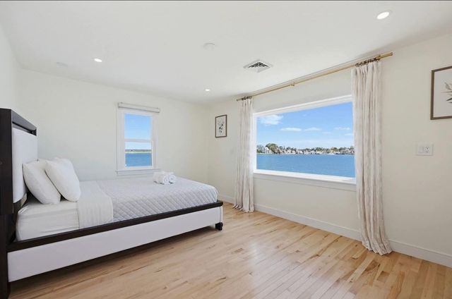 57 Edgewater Rd, Hull, MA 02045