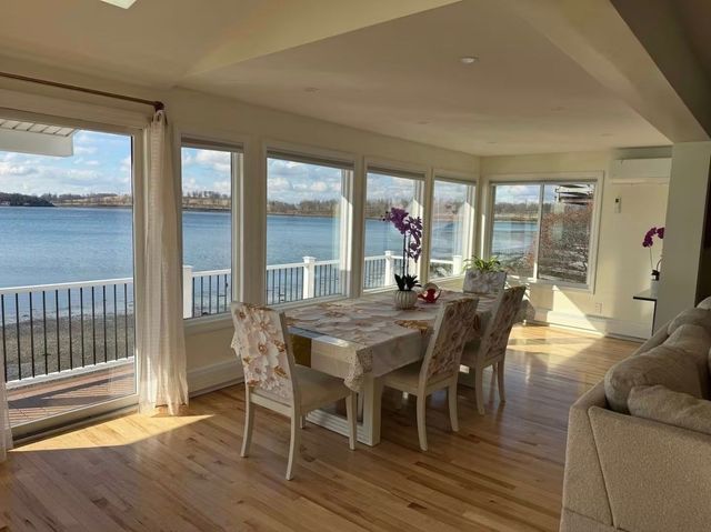 57 Edgewater Rd, Hull, MA 02045