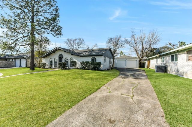 11022 Sageberry Drive, Houston, TX 77089