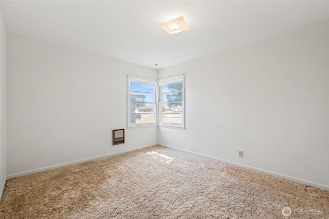78 E Street NE, Ephrata, WA 98823
