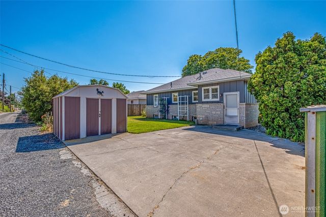 78 E Street NE, Ephrata, WA 98823