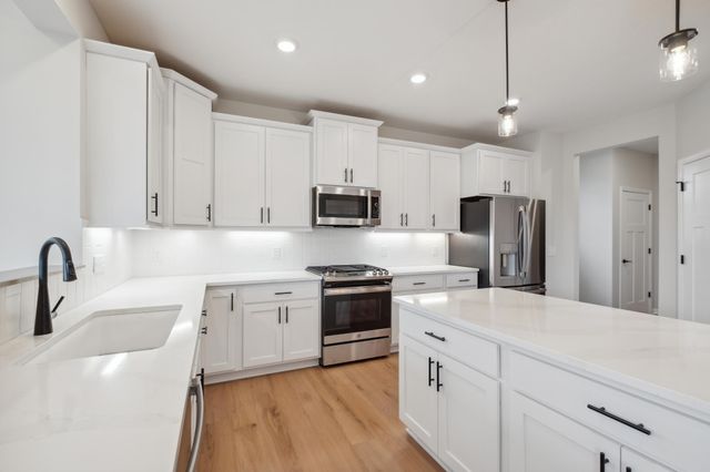 14426 Kingsview Lane N, Dayton, MN 55327