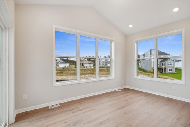 14426 Kingsview Lane N, Dayton, MN 55327