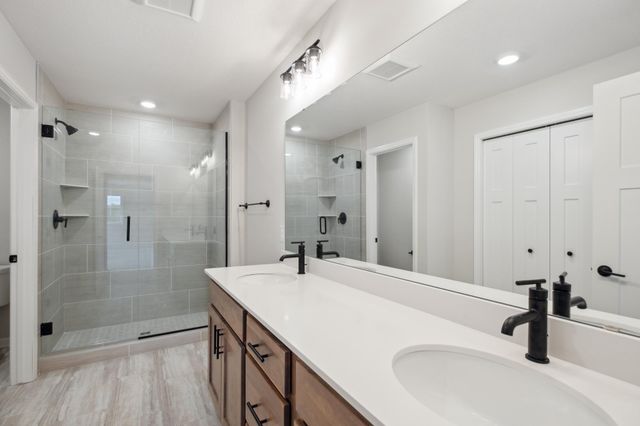 14426 Kingsview Lane N, Dayton, MN 55327