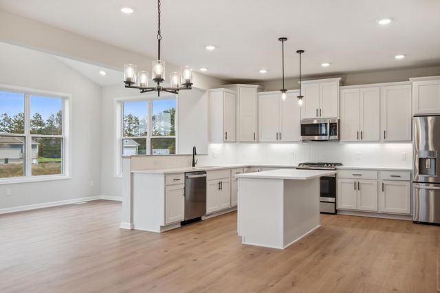 14426 Kingsview Lane N, Dayton, MN 55327