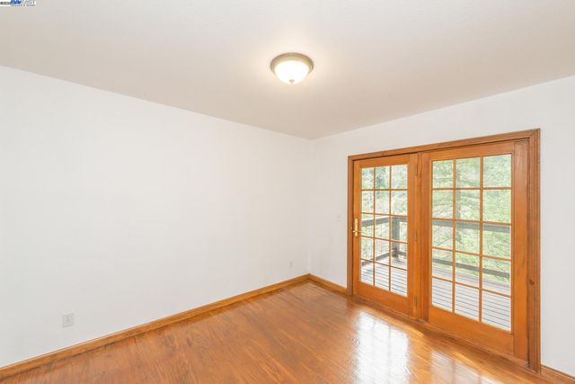 540 Lost Bridge Rd, Lewiston, CA 96052