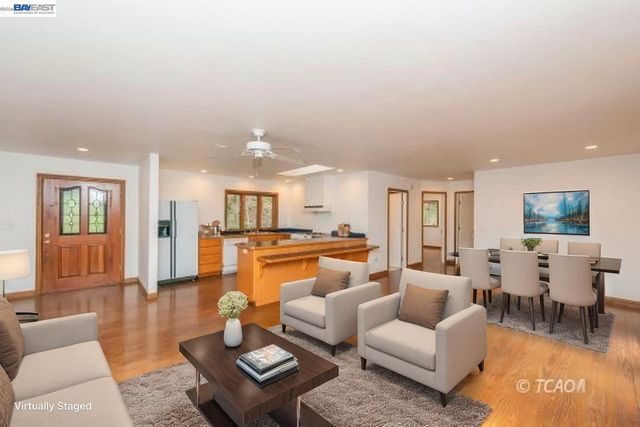 540 Lost Bridge Rd, Lewiston, CA 96052