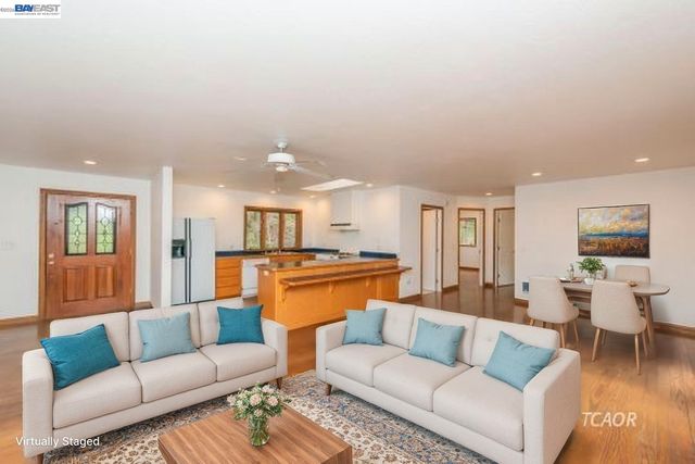 540 Lost Bridge Rd, Lewiston, CA 96052