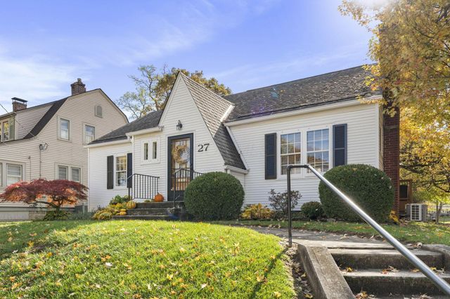 27 Woodland Avenue, Delaware, OH 43015