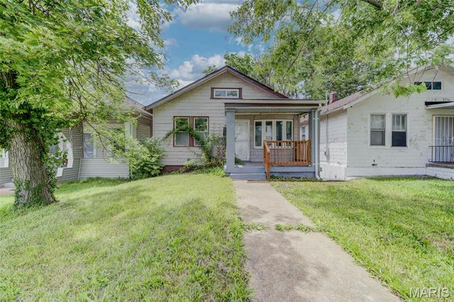 1243 Sutter Avenue, St Louis, MO 63133