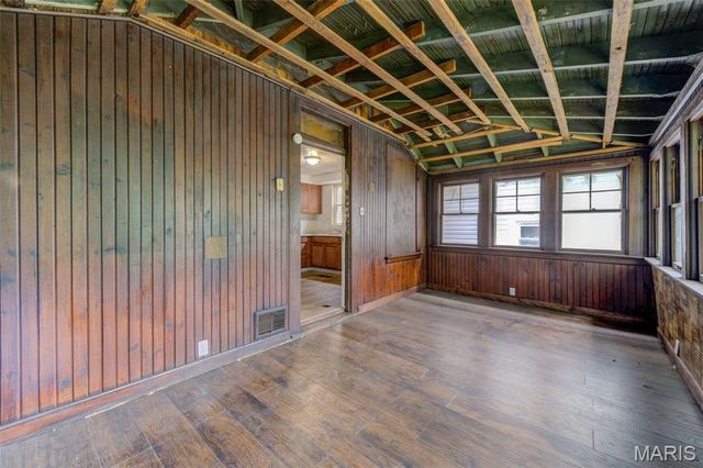 1243 Sutter Avenue, St Louis, MO 63133